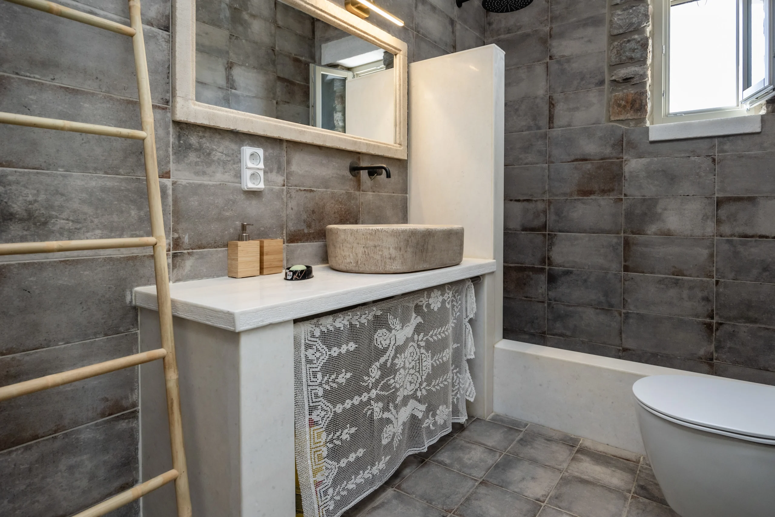 Stone Haven Villa Bathroom 1